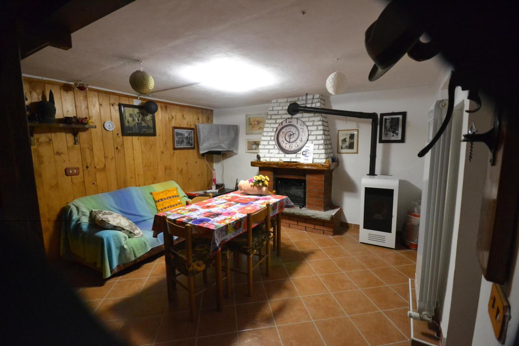 Casa Vacanze Mingos Lodio Di La Appartement Carpineta Buitenkant foto